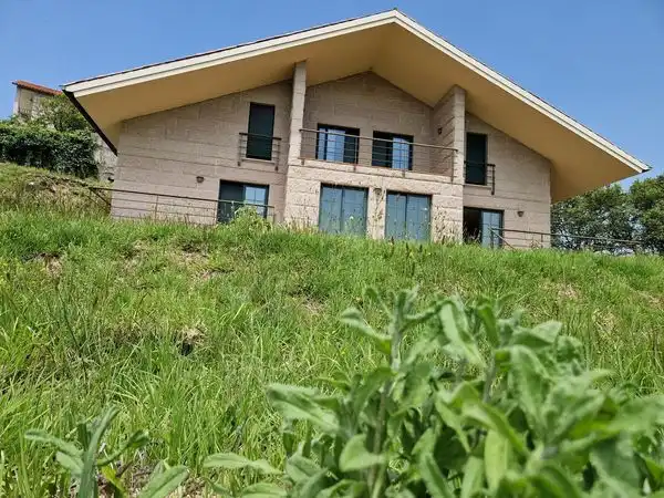 Exterior view of Houses for sale in Moaña  with Heating, Private garden and Parquet flooring