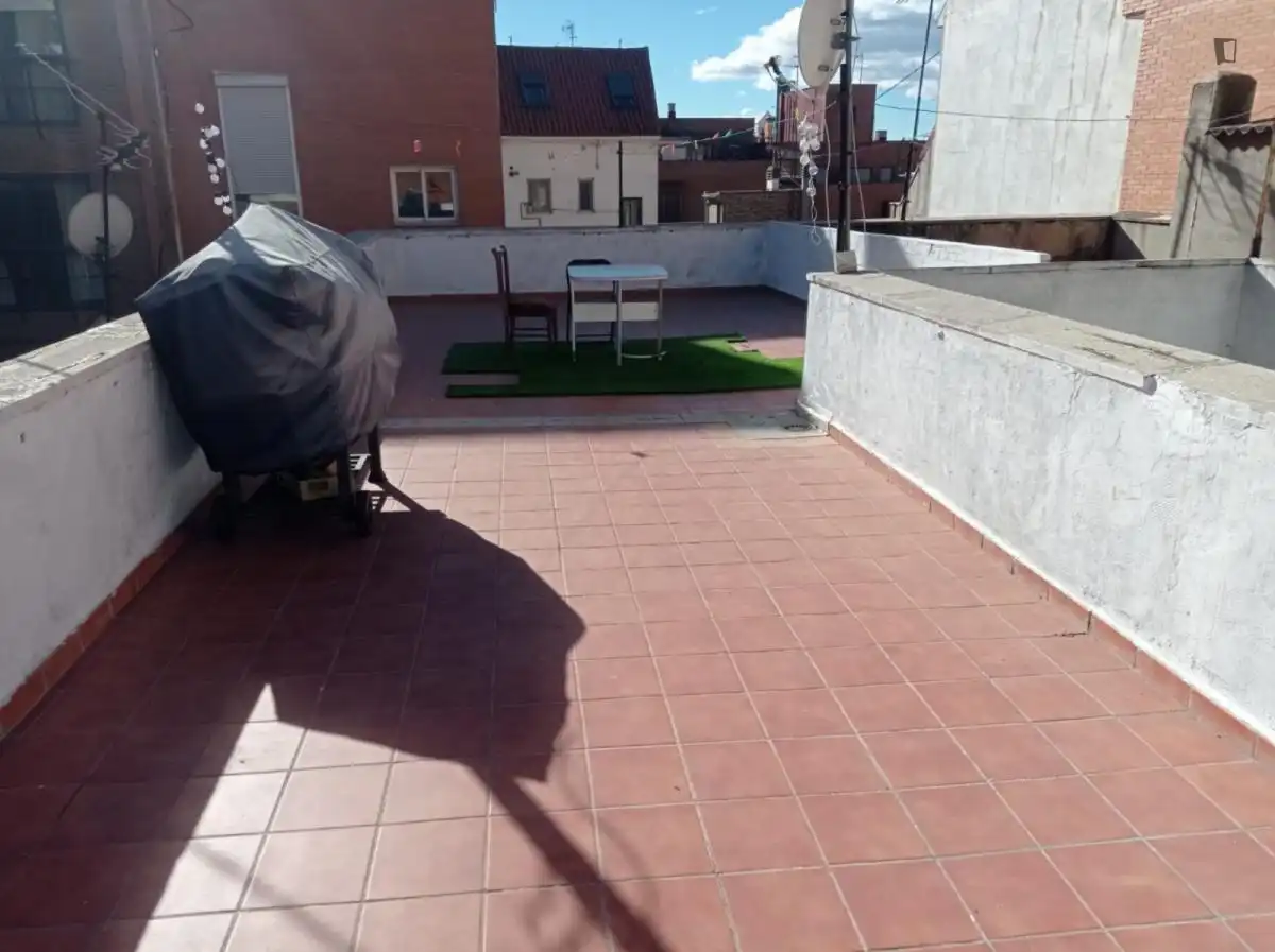 Apartament de lloguer a Valdeacederas