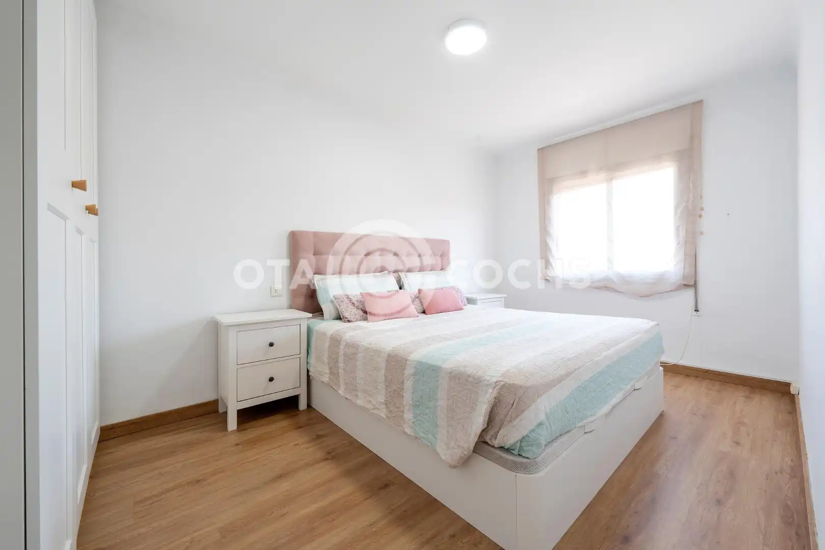 Bedroom of Flat for sale in Reus  with Air Conditioner, Balcony and Community pool