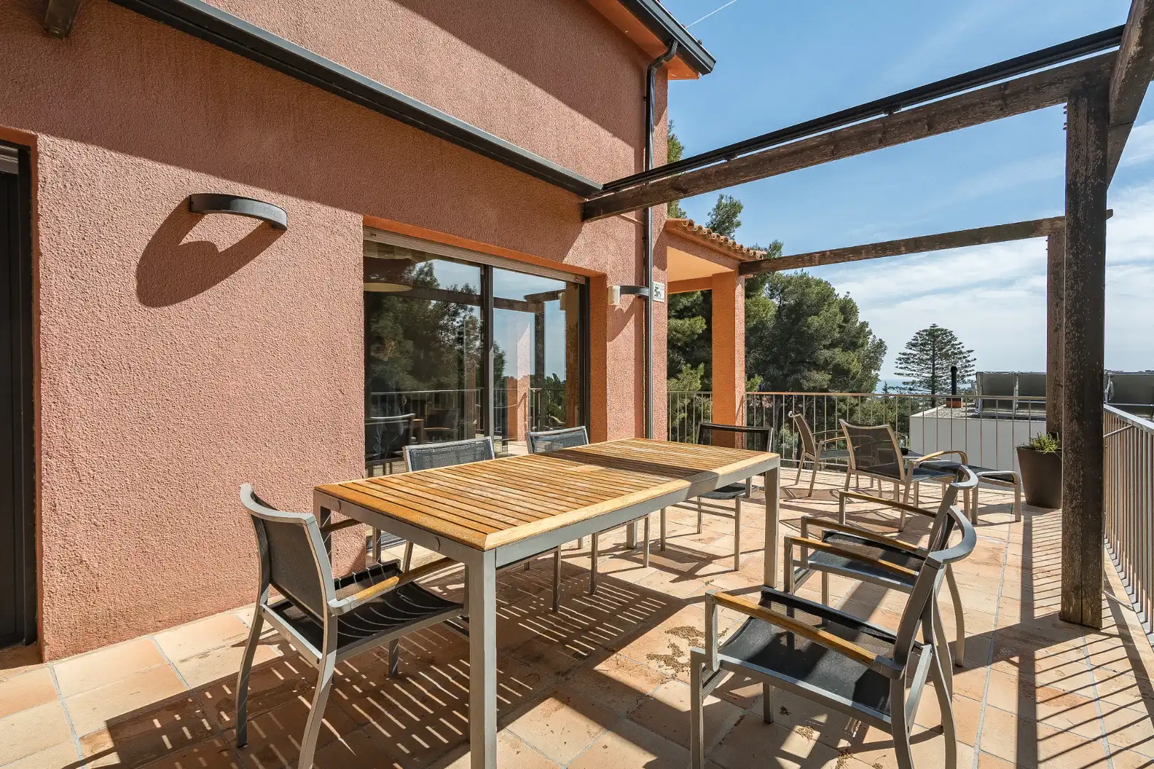 Terrassa de Casa o xalet en venda en Castelldefels amb Aire condicionat, Calefacció i Jardí privat