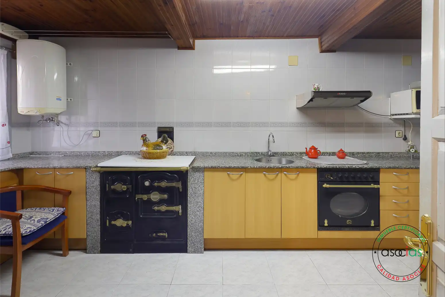 Cocina de Casa o chalet en venta en Parres con Calefacción y Terraza