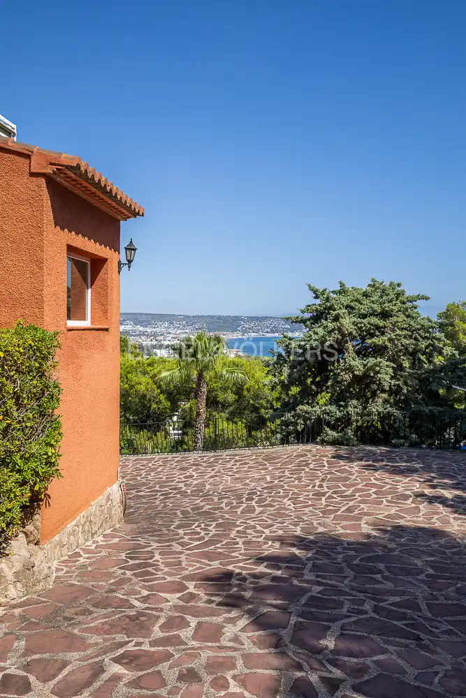Außenansicht von Haus oder Chalet zur Miete in Jávea / Xàbia mit Klimaanlage, Heizung und Privatgarten