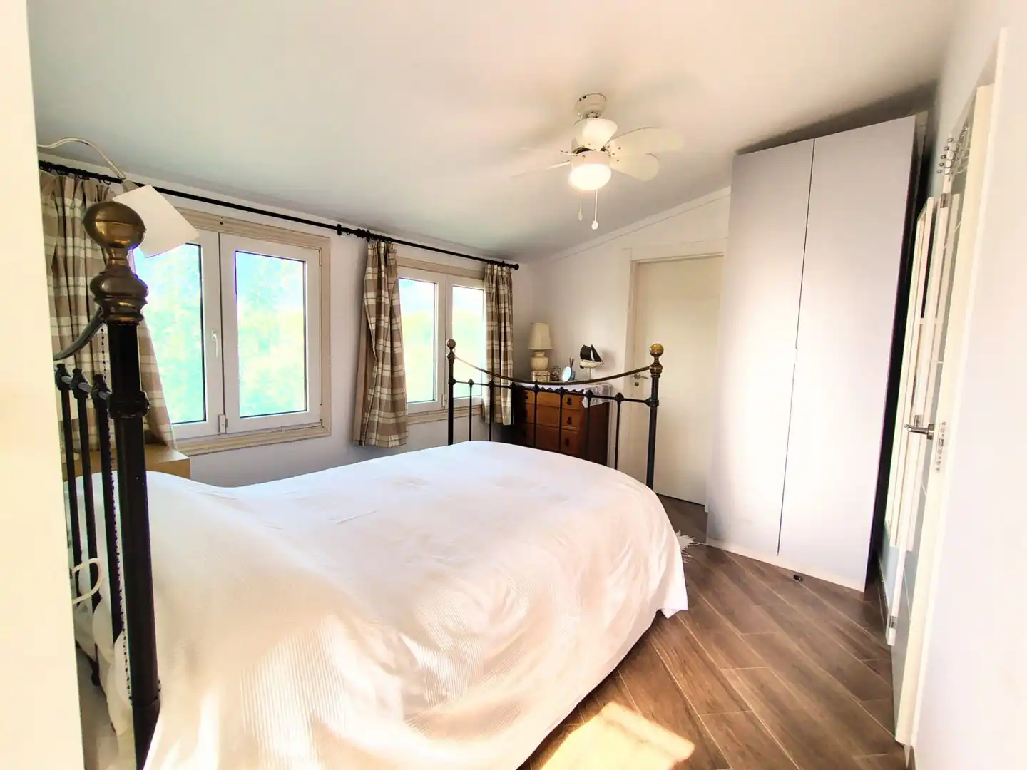 Habitación de Casa o chalet en venta en L'Alfàs del Pi con Aire acondicionado, Calefacción y Terraza