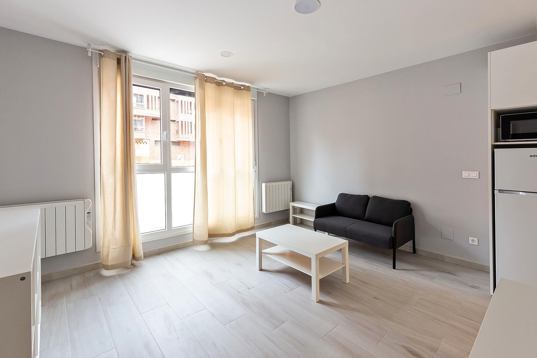 Bedroom of Study to rent in Burgos Capital  with Heating, Furnished and Microwave