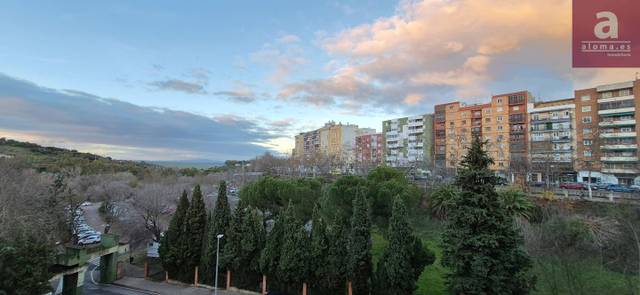 Piso en Alquiler en Jose Luis Cotallo en Ruta de la Plata
