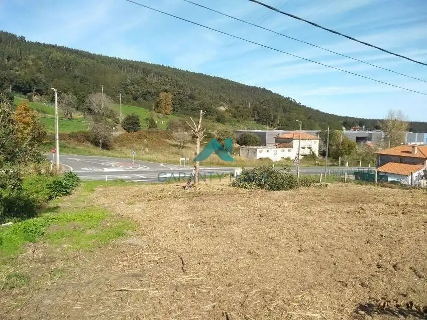 Terreno residenziale in vendita a Bárcena de Cicero