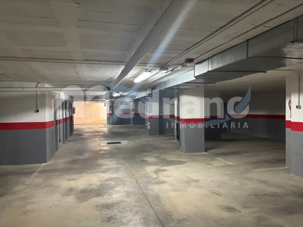 Parkplatz von Garage zum Verkauf in Villajoyosa / La Vila Joiosa