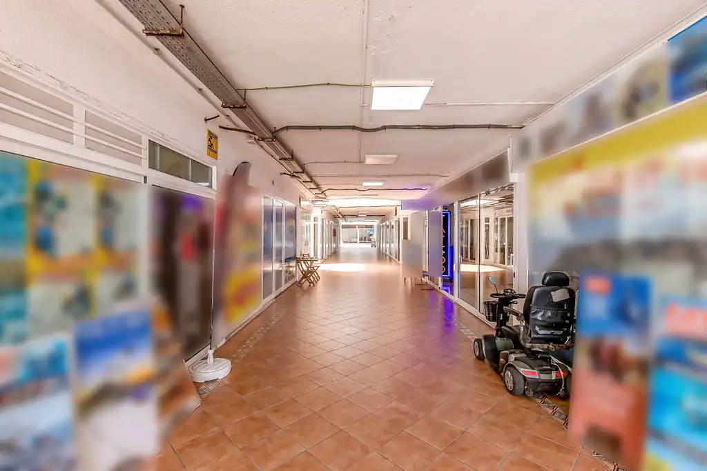 Local en venta en Adeje