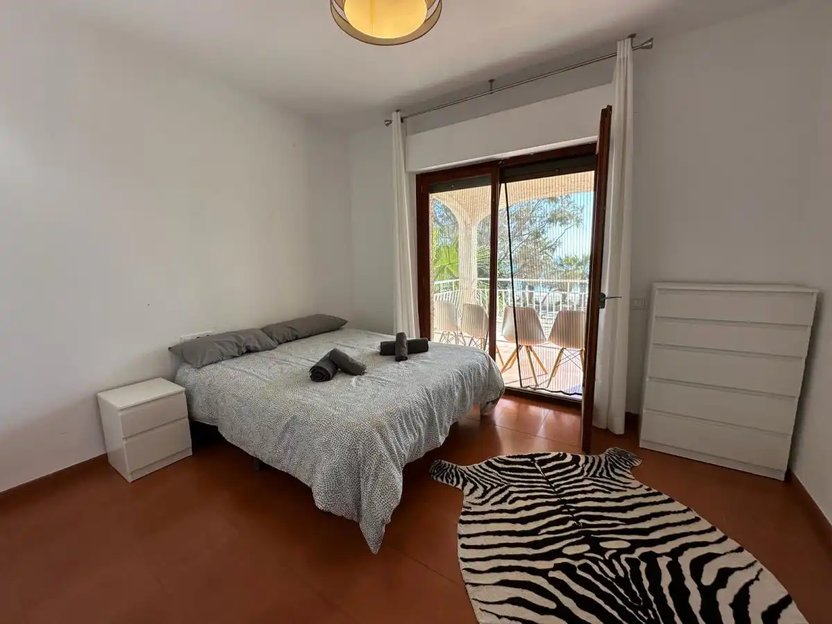 Habitación de Casa o chalet en venta en Benicasim / Benicàssim con Aire acondicionado, Calefacción y Terraza