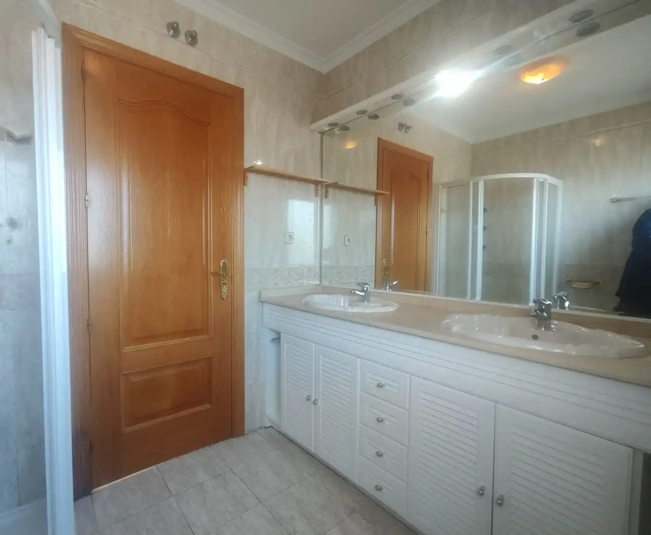 Badezimmer von Haus oder Chalet zum Verkauf in Villanueva de Perales mit Klimaanlage, Heizung und Privatgarten