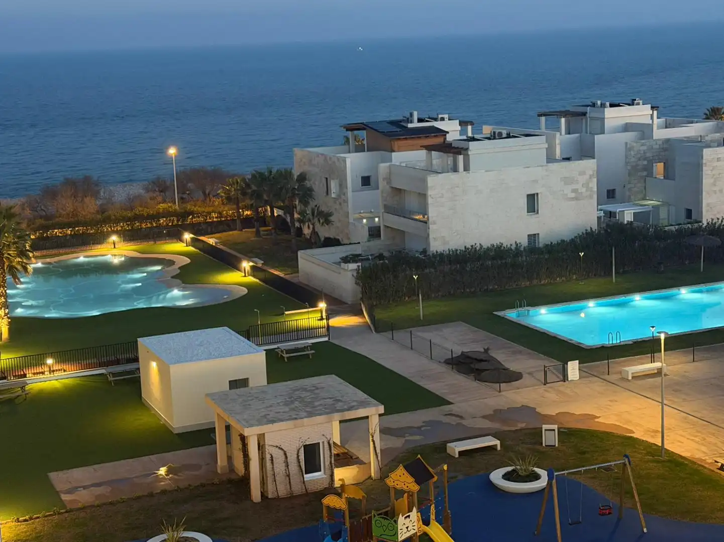 Piscina de Piso en venta en El Puig de Santa Maria con Aire acondicionado, Calefacción y Jardín privado