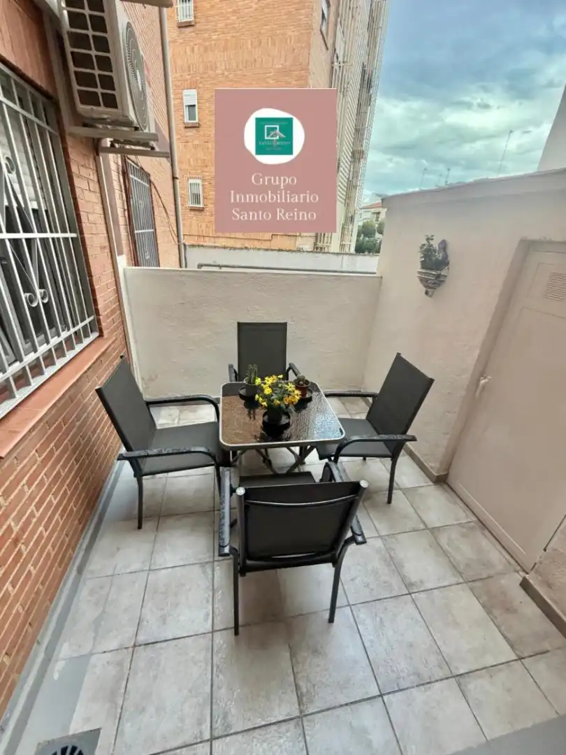 Terraza de Piso en venta en Jaén con Aire acondicionado, Trastero y Amueblado