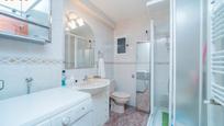 Bathroom of Flat for sale in Leganés  with Air Conditioner, Heating and Terrace