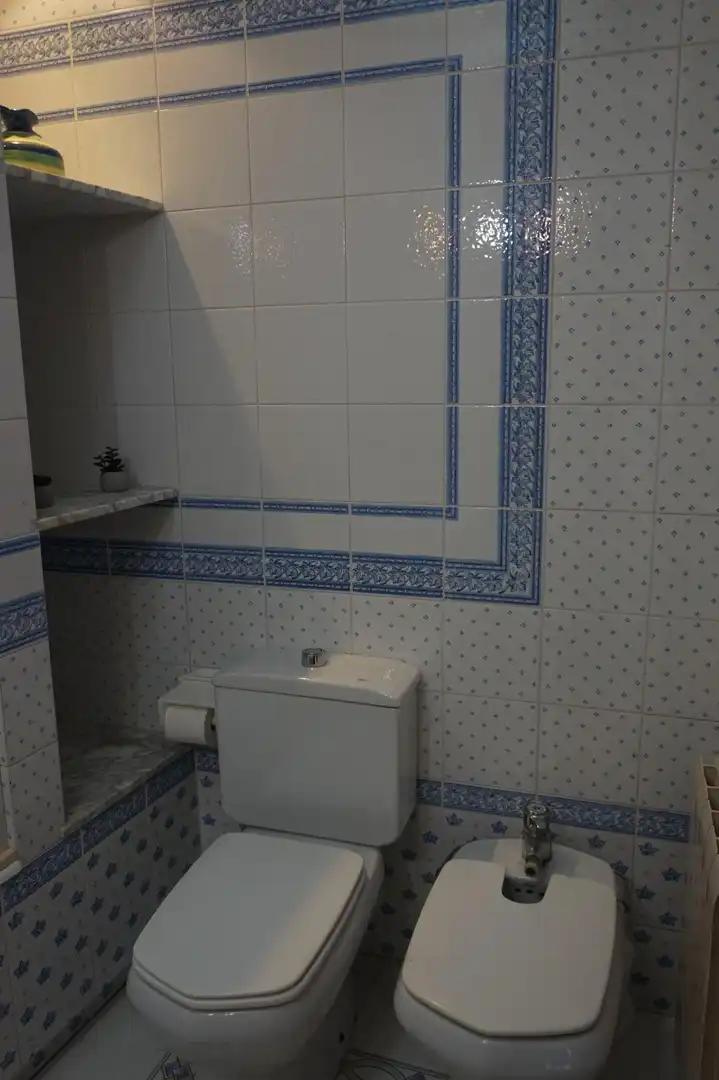 Baño de Piso en venta en Elche / Elx con Aire acondicionado, Trastero y Balcón