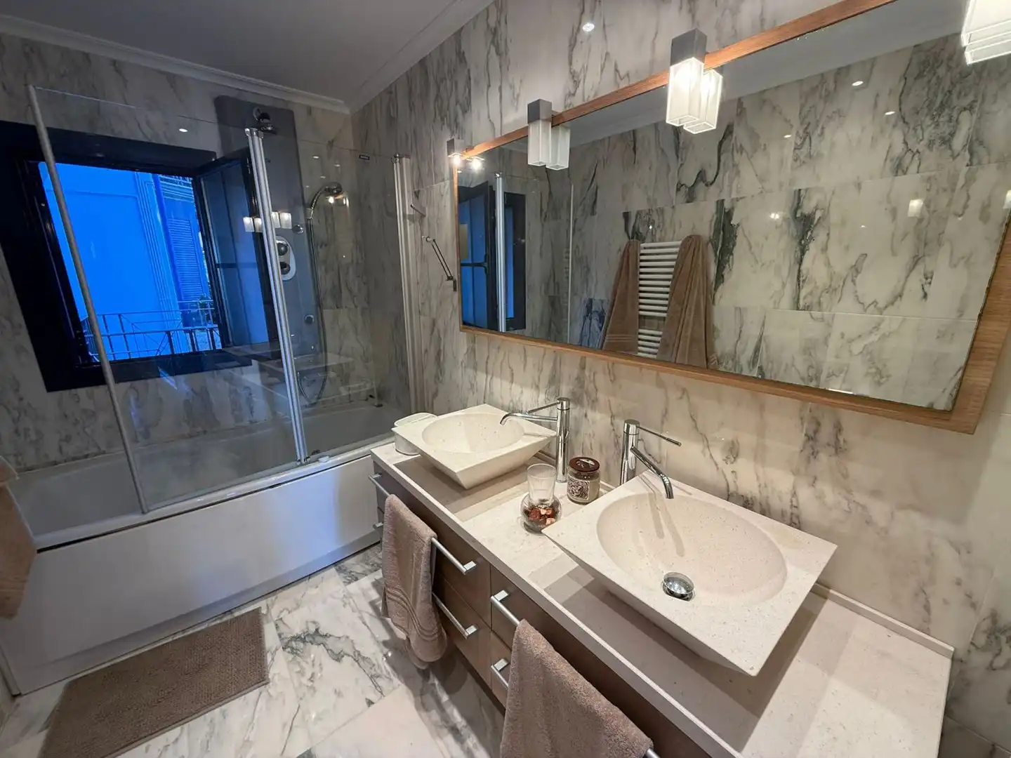 Baño de Piso en venta en Noja con Calefacción, Terraza y Balcón