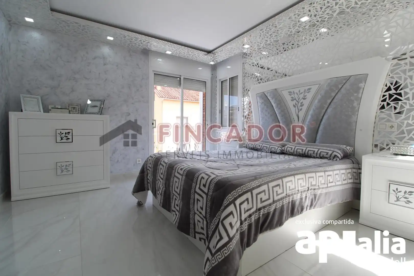 Casa amb terrassa en venda a Carrer dels Pirineus, imagen 28