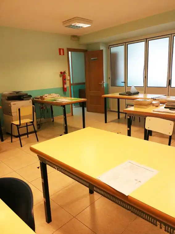 Geschaftsraum zur Miete in A Coruña Capital  mit Heizung