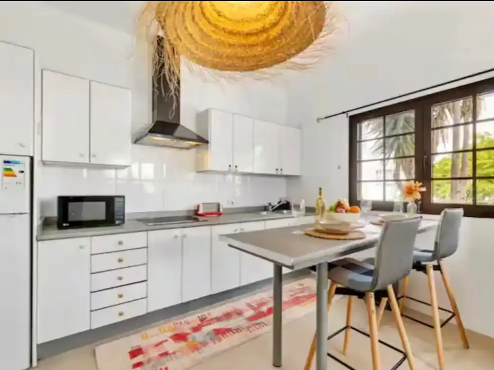 Cocina de Piso en venta en San Bartolomé con Jardín privado, Terraza y Trastero