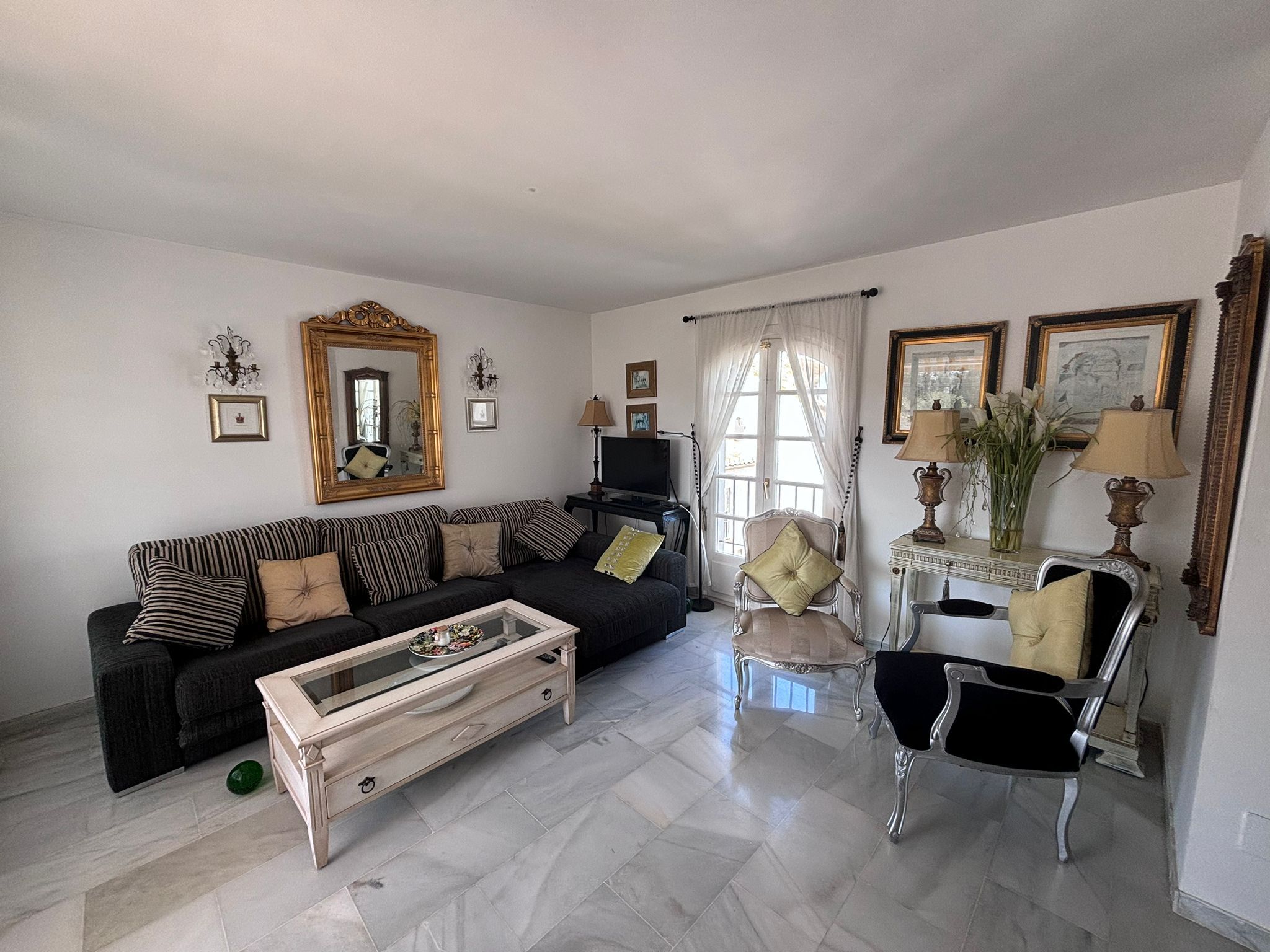 Apartment to rent in Avenida Suiza, Mijas Golf