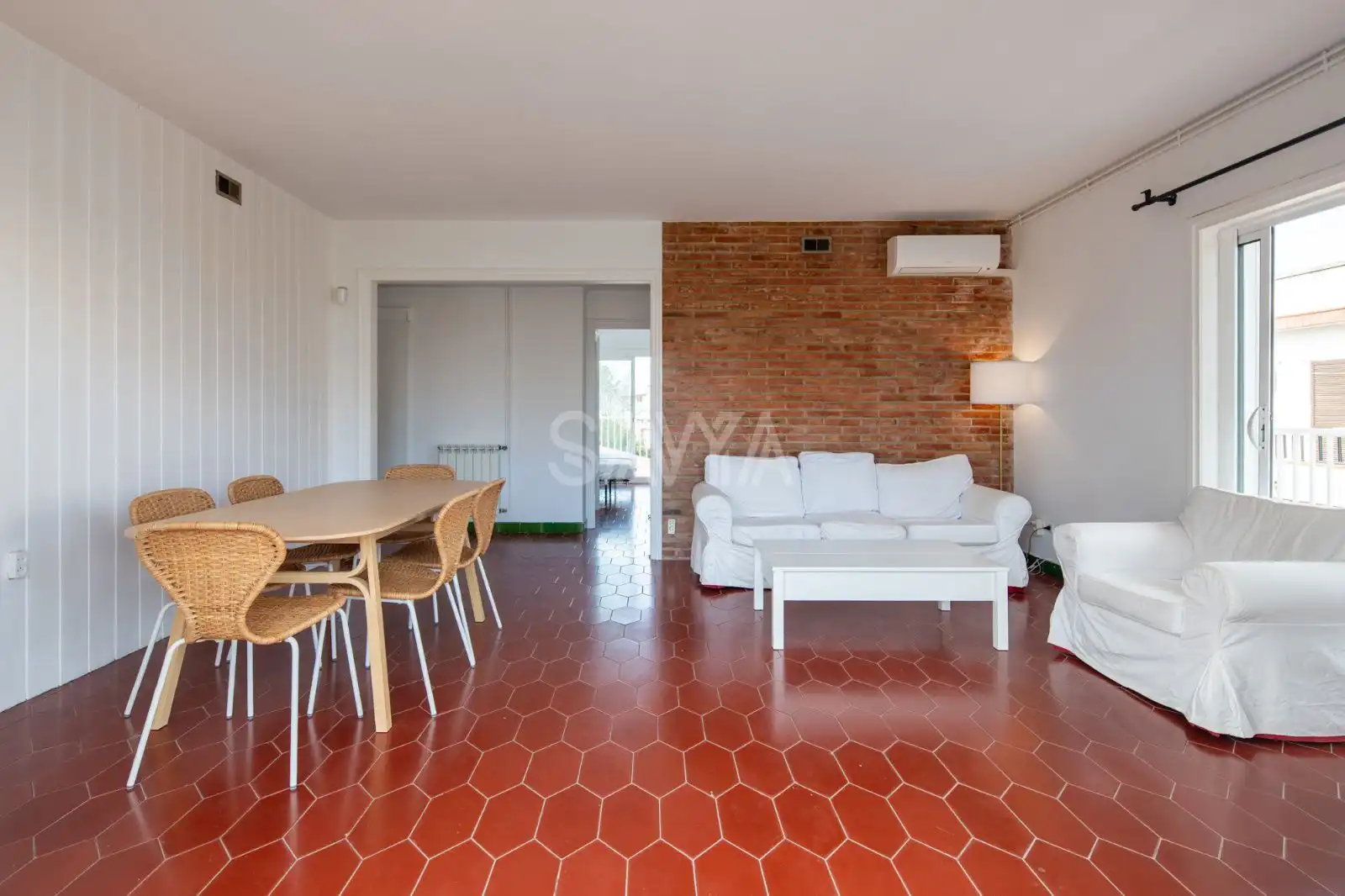 Sala de estar de Ático en venta en Sitges con Aire acondicionado, Calefacción y Terraza