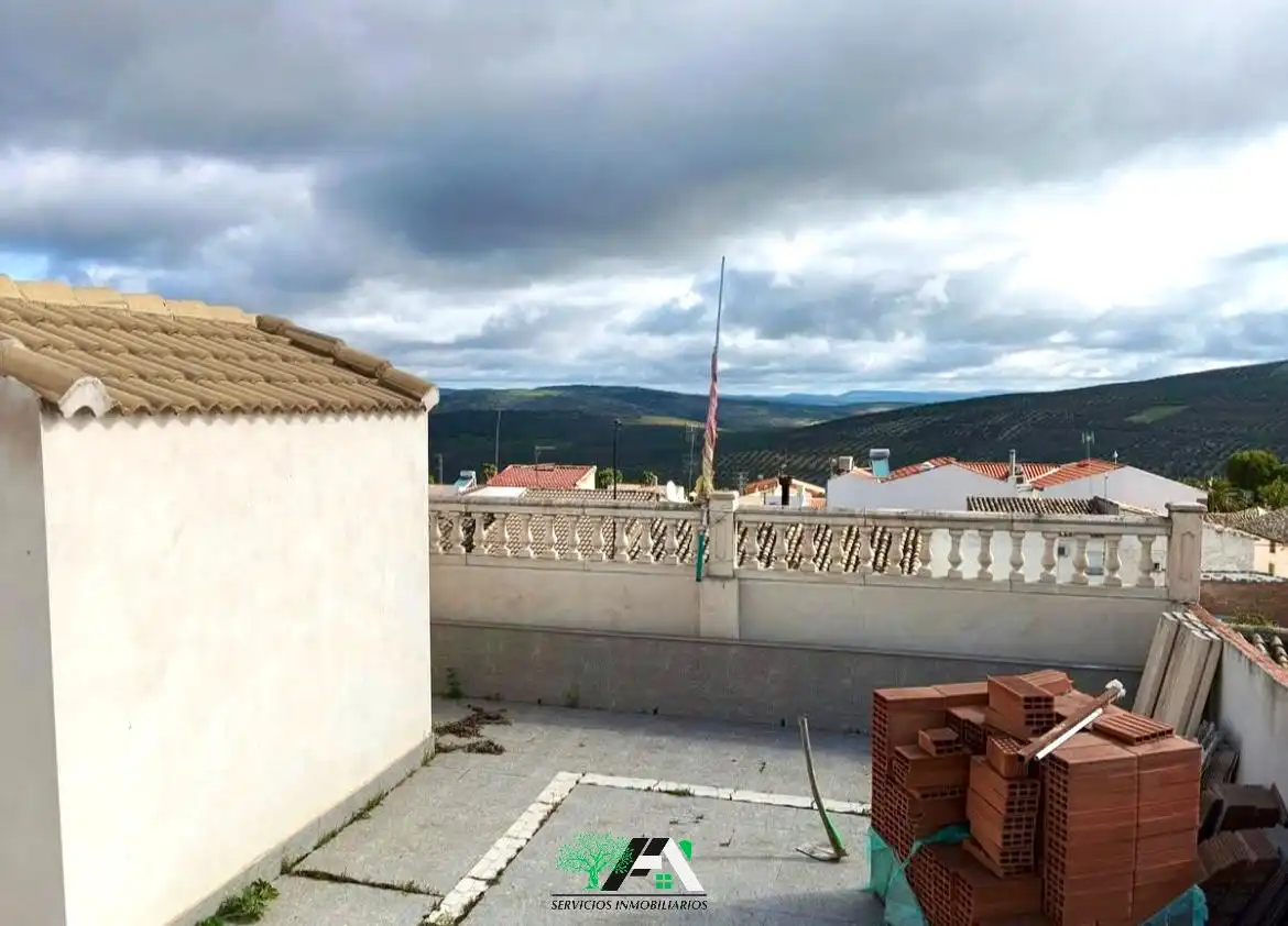 Haus mit Pool zum Verkauf in Calle Hoyo de Valdecanales, imagen 2