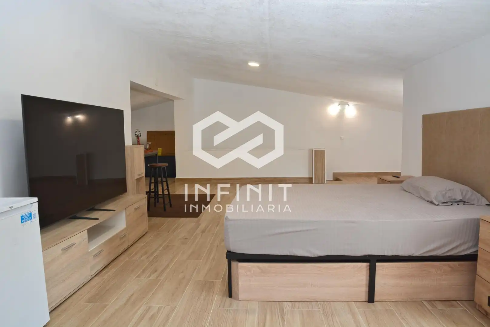 Houses for sale in Mazuecos  with Air Conditioner and Balcony