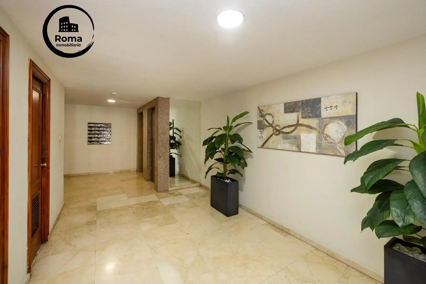 Flat for sale in Granada  with Air Conditioner, Heating and Balcony