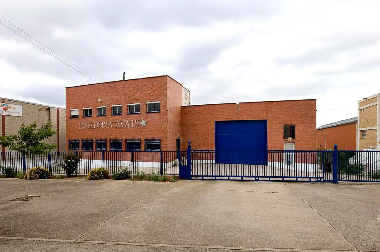 Nau industrial en venda a Calle Las Cañas