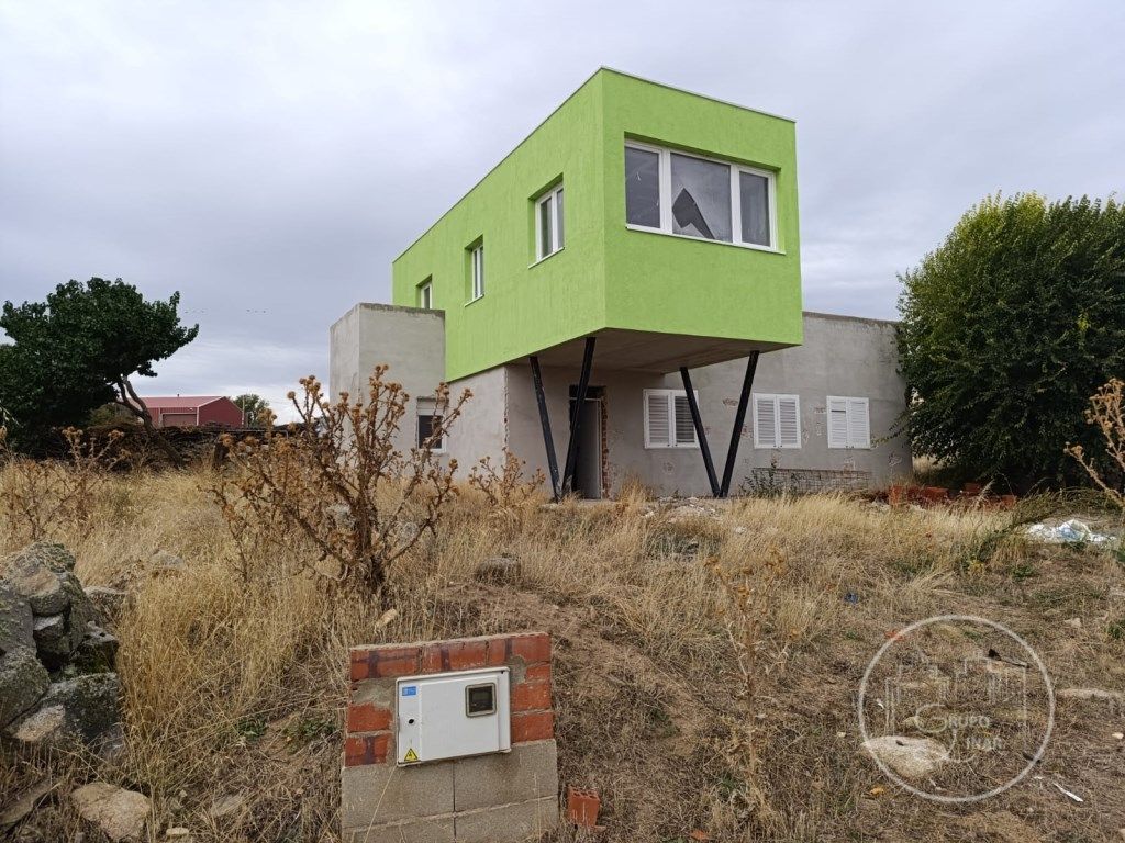 Exterior view of House or chalet for sale in Mediana de Voltoya