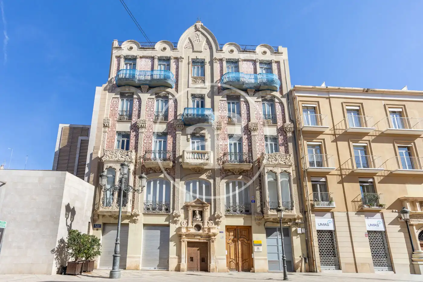 Vista exterior de Casa adosada en venda en Valencia amb Aire condicionat, Calefacció i Terrassa