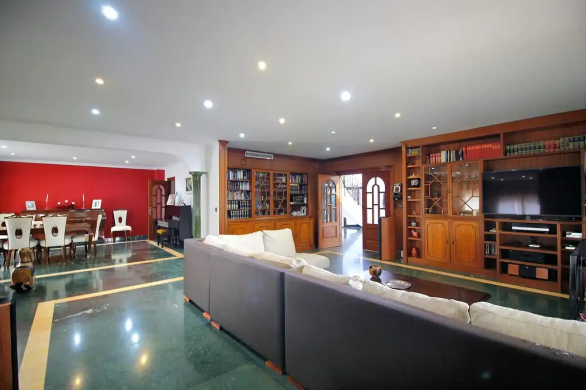Chalet con piscina en venta en Avenida Manuel Mena Palma 50, imagen 13