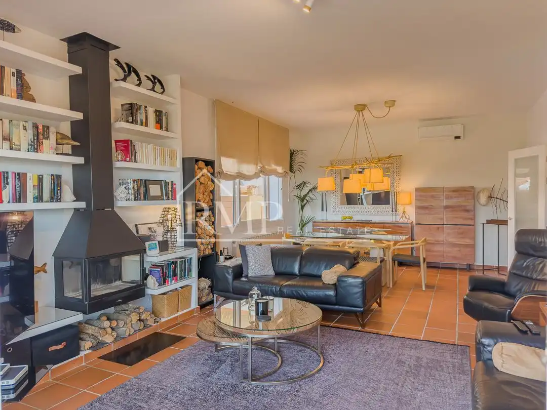 Living room of Detached homes for sale in Sant Andreu de Llavaneres  with Air Conditioner, Heating and Terrace