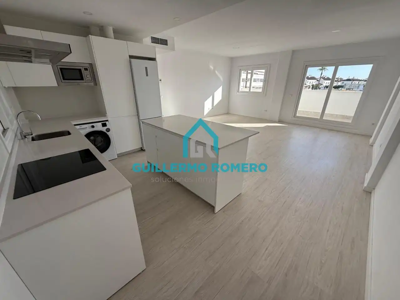Exterior view of Flat for rent in Gines  with Air Conditioner and Terrace