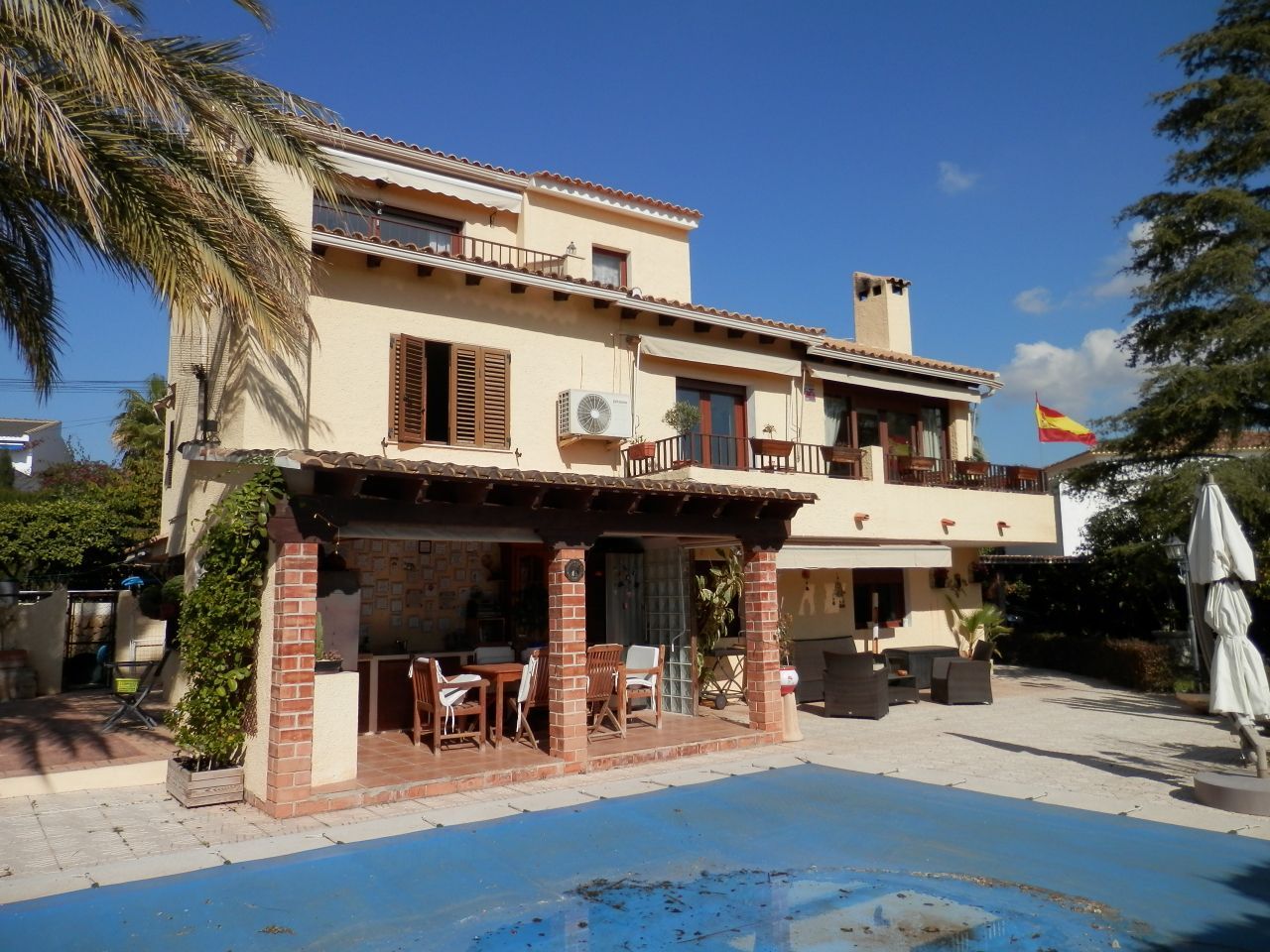 Exterior view of House or chalet for sale in L'Alfàs del Pi  with Air Conditioner, Heating and Swimming Pool