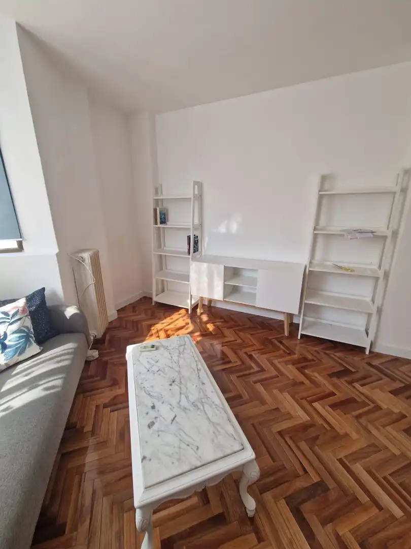 Sala d'estar de Pis de lloguer en Madrid amb Aire condicionat, Calefacció i Moblat