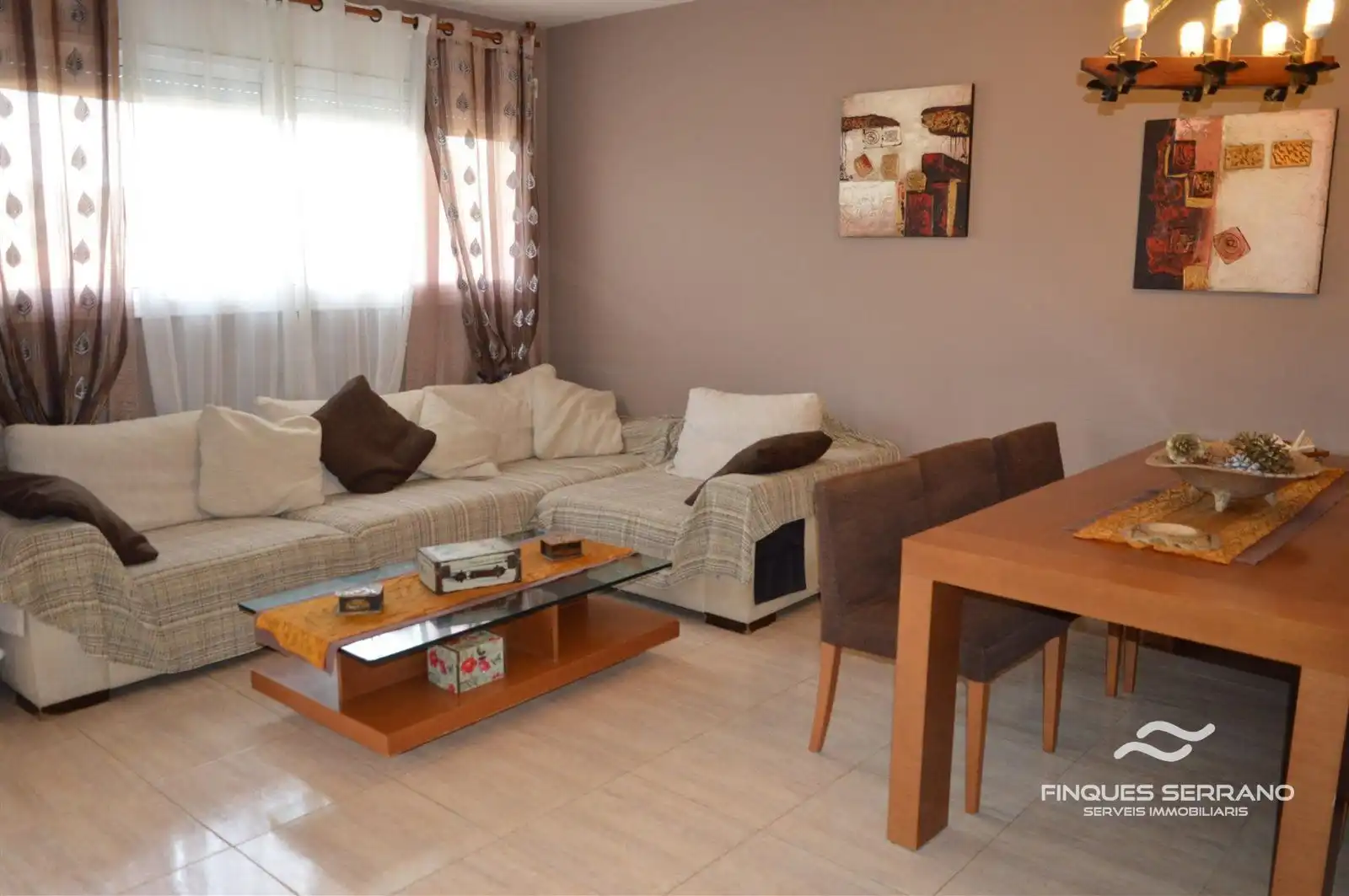Sala de estar de Casa o chalet en venta en Cubelles con Terraza, Trastero y Piscina