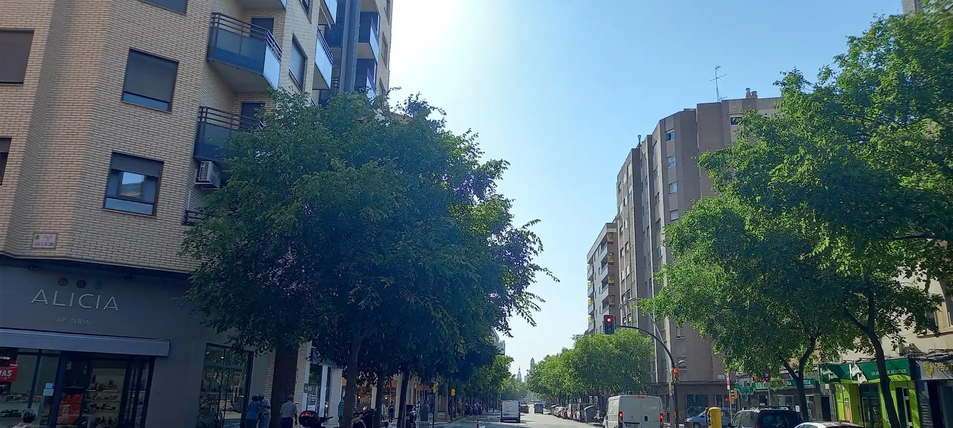 Vista exterior de Edificio en venta en Zaragoza