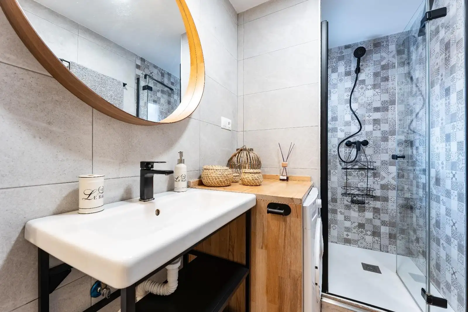 Bathroom of Apartments for sale in Rincón de la Victoria