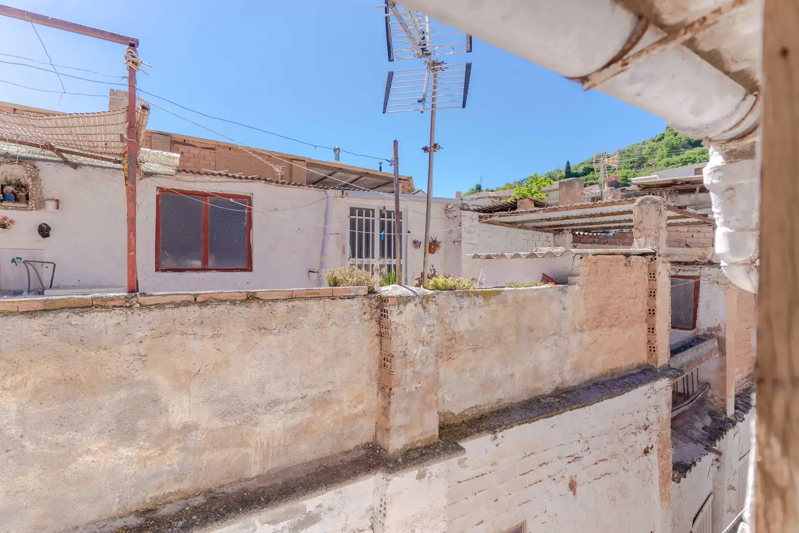 Vista exterior de Casa adosada en venda en Lanjarón