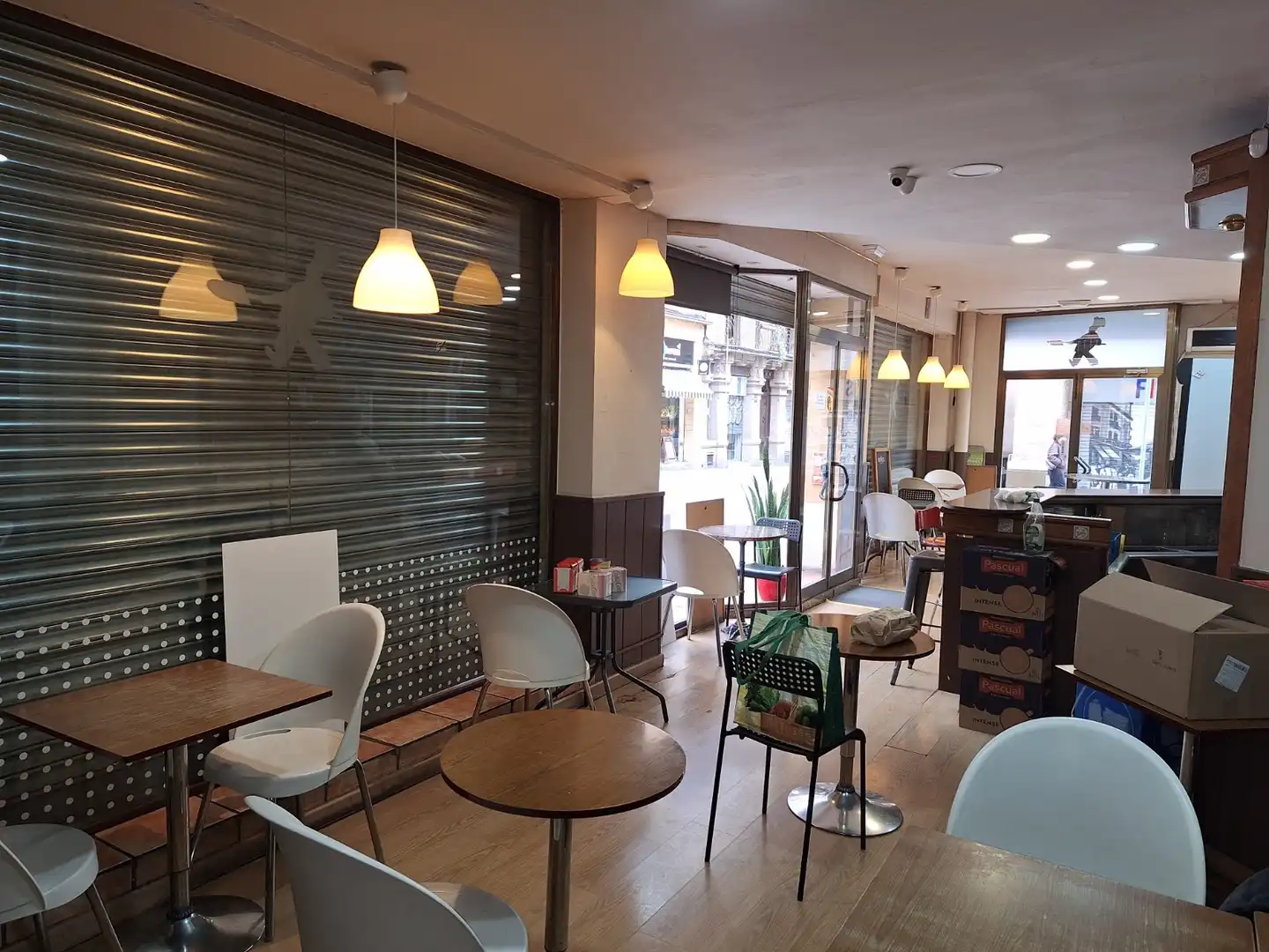 Business premises for transfer in Sants - Montjuïc, imagen 20