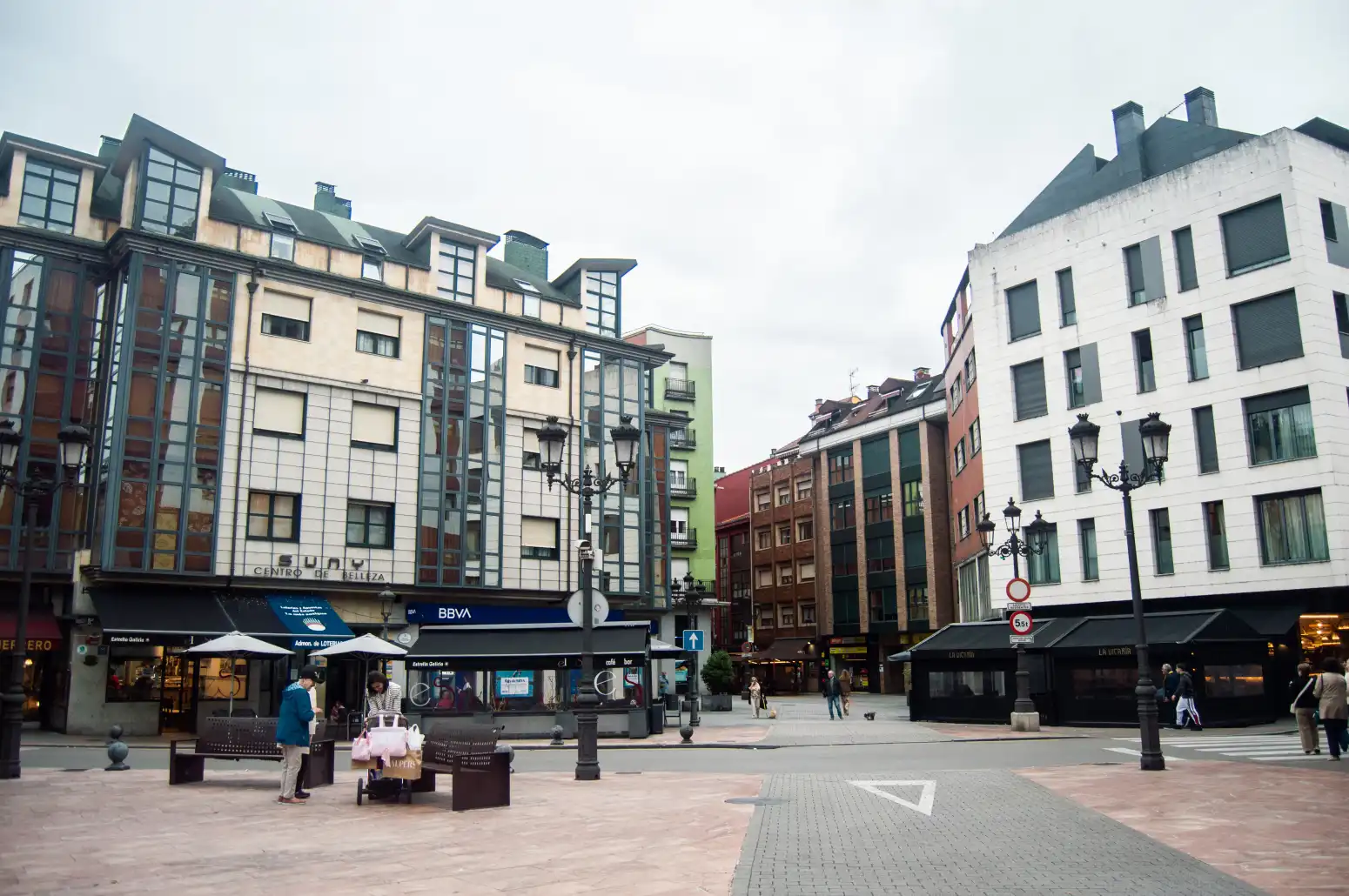 Vista exterior de Piso en venta en Langreo con Calefacción, Terraza y Trastero
