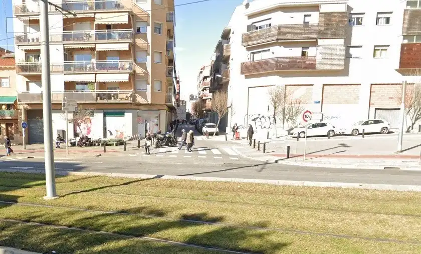 Local commercial en cession à Carrer de Josep Fiter i Inglès 7, imagen 8
