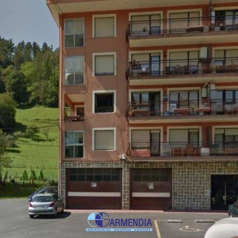 Local comercial en Venta en Aia