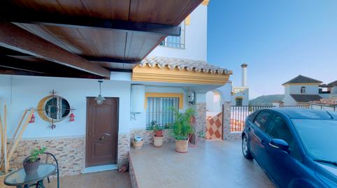 Foto 2 de Casa adosada en venda a  C. Moriles, 55, Viña Málaga, Málaga