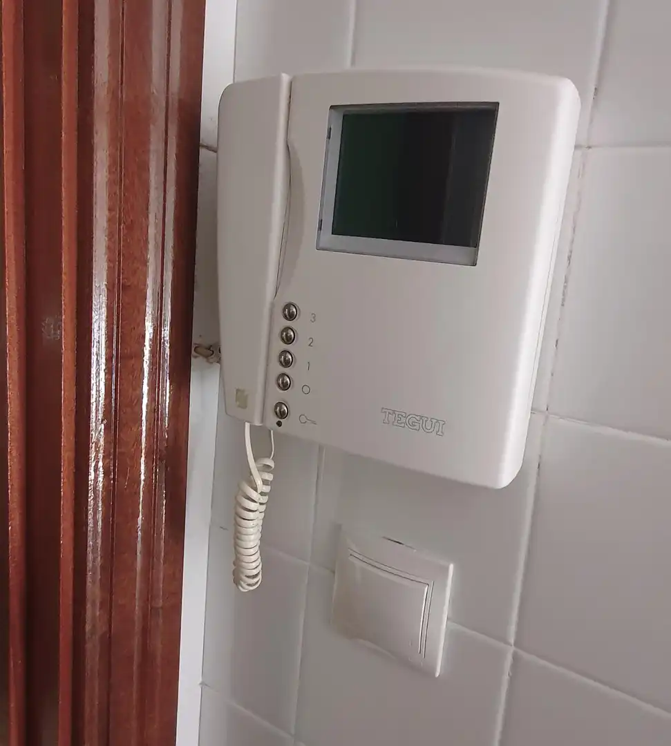 Bathroom of Flat for sale in Sestao   with Storage room and Balcony