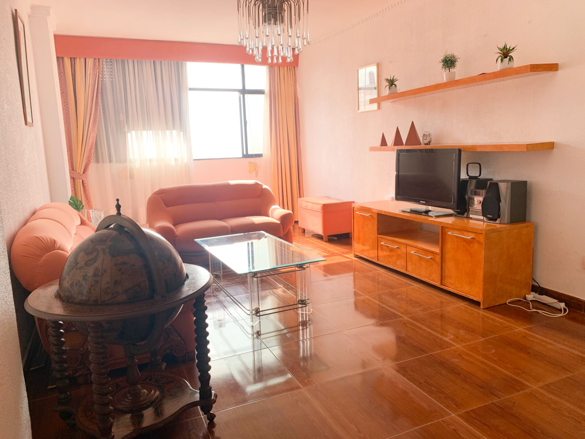 Living room of Flat for sale in Las Palmas de Gran Canaria  with Furnished and Balcony