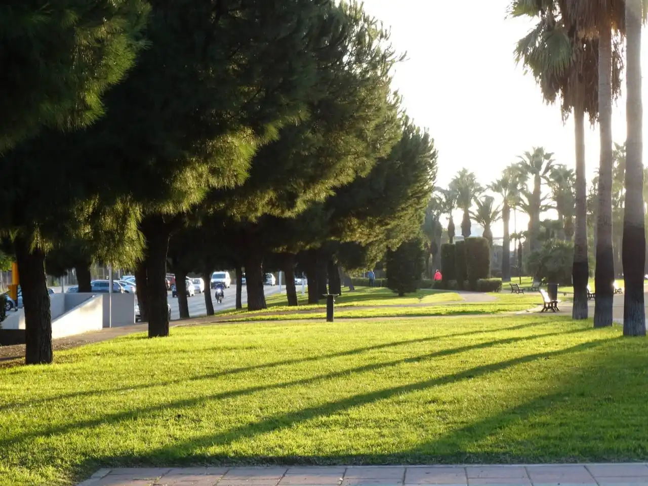 Vista exterior de Local de alquiler en Huelva