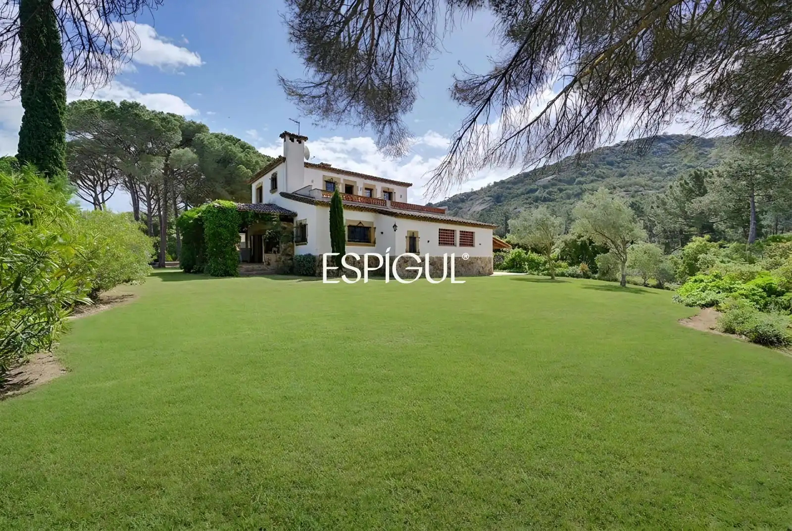 Jardí de Casa o xalet en venda en Santa Cristina d'Aro amb Calefacció, Terrassa i Forn
