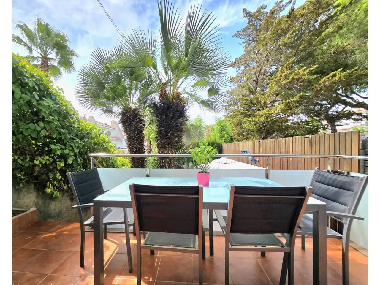 Casa pareada con piscina en venta en Vallpineda - Rocamar