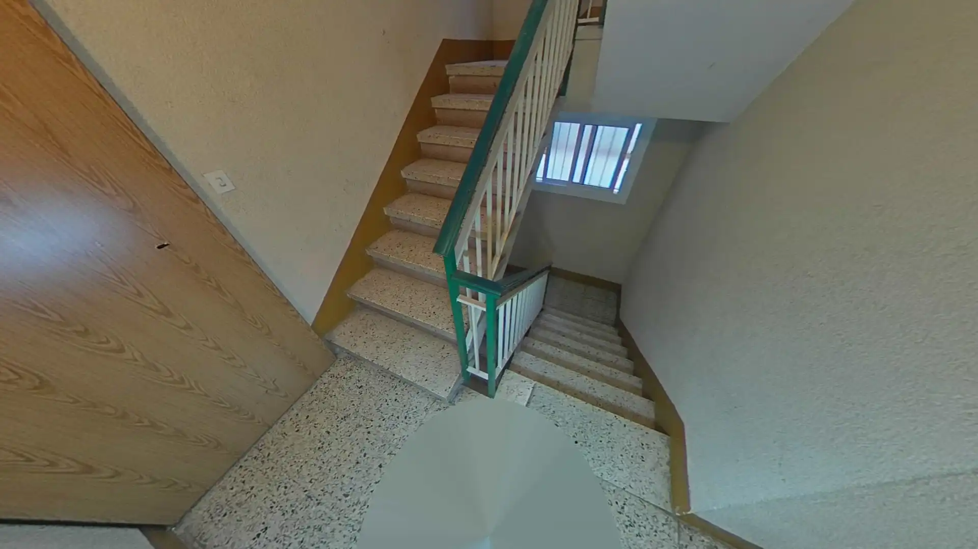 Piso en venta en L'Hospitalet de Llobregat con Parquet y Balcón